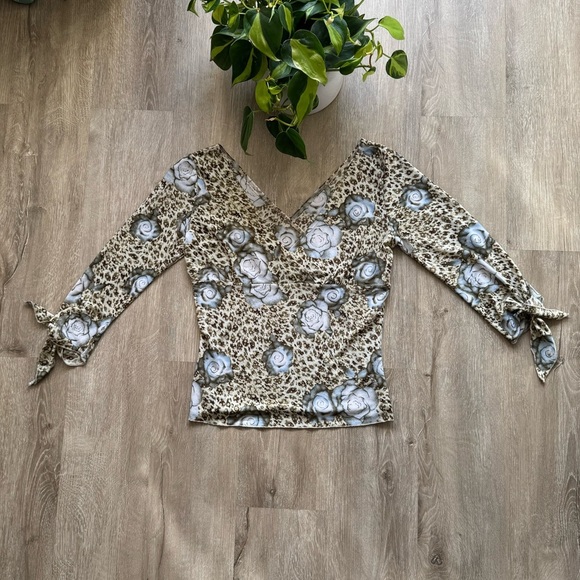 Vintage y2k Floral & Animal Print V Neck Top - Picture 1 of 7